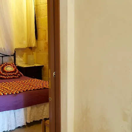 Relais Lucia דירה