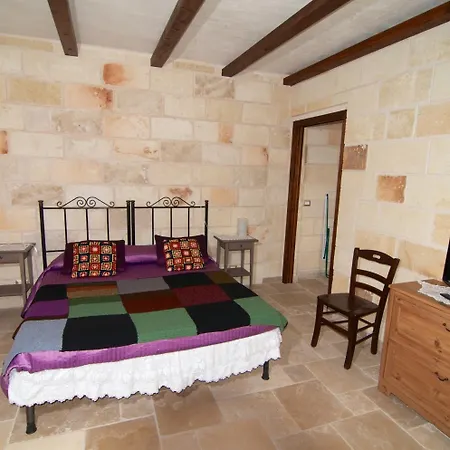 Relais Lucia * كاروفينيو