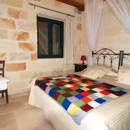 Relais Lucia * Каровиньо